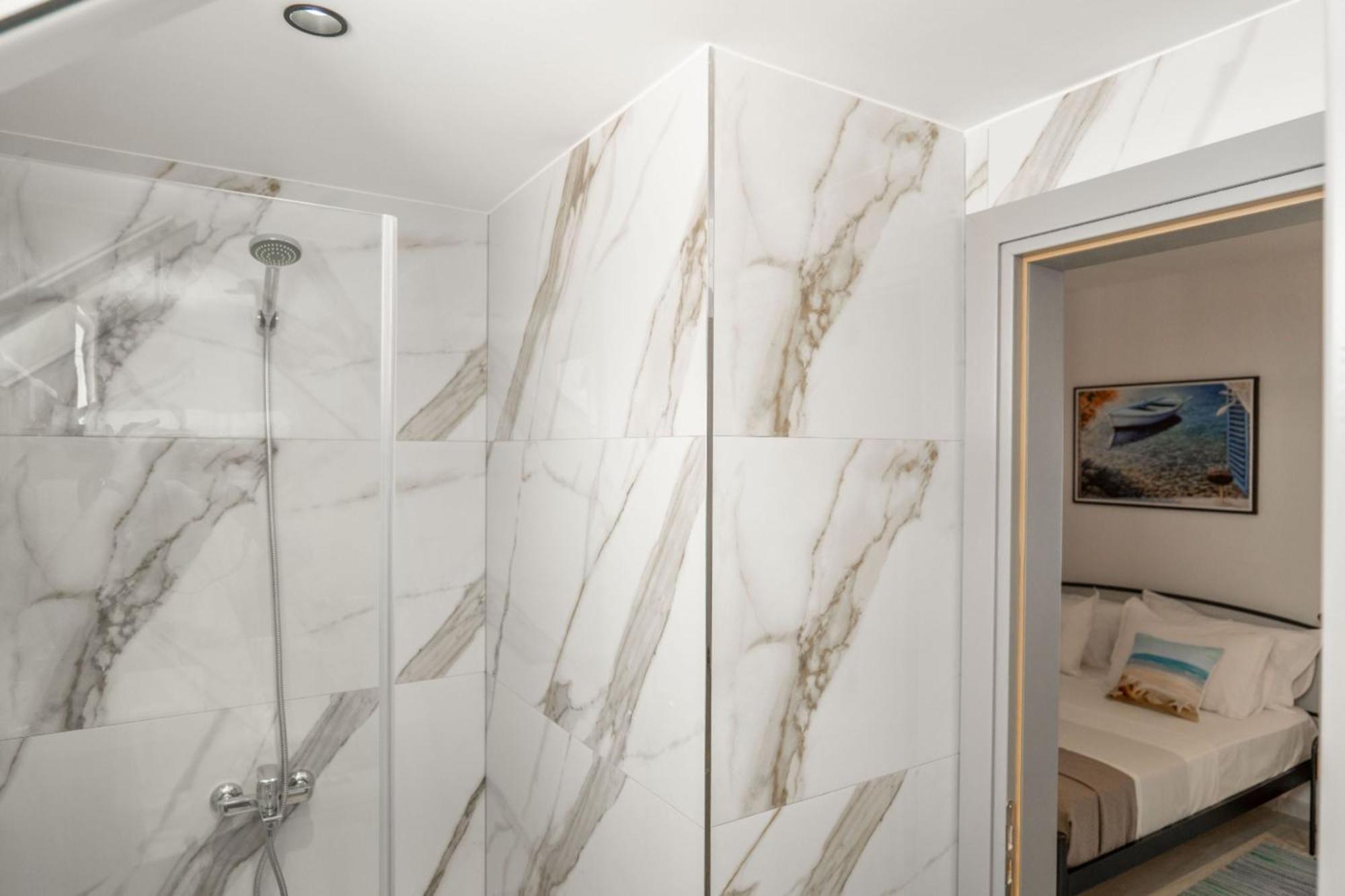 Aleksandra Apartments Саранде Екстериор снимка